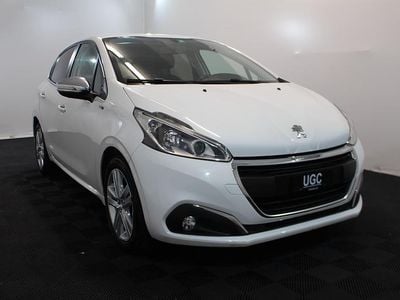 Gebraucht 2016 Peugeot 208 Style Kleinwagen | CHF 5’999 (Fairer Preis)