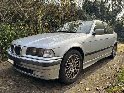 Gebraucht 2000 BMW 323 M Sport Limousine | CHF 4’100