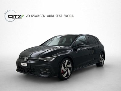 Gebraucht VW Golf VIII GTI 265 PS (194 kW) 2024 Schwarz Limousine