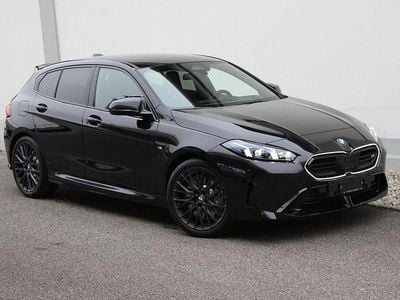 Schwarz Neu 2025 BMW M135 Performance Kleinwagen | CHF 64’800 (Superpreis)