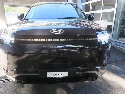 Blau Neu 2025 Hyundai Ioniq 9 SUV | CHF 88’990 (Etwas zu teuer)