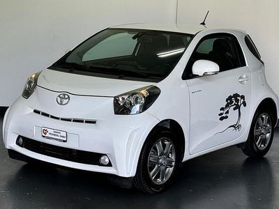 Toyota iQ