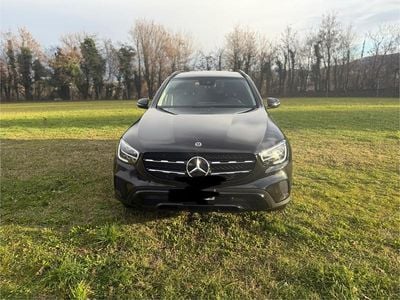 Mercedes GLC220