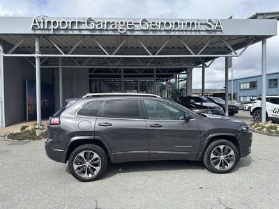 Grau Gebraucht 2021 Jeep Cherokee Overland SUV | CHF 28’500 (Fairer Preis)