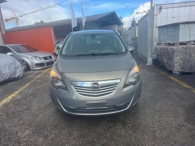Gebraucht 2012 Opel Meriva Color Edition Van / Kleinbus | CHF 4’999 (Etwas zu teuer)