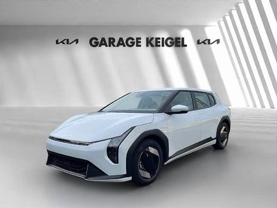 Neu Kia EV4 150 kW (204 PS) 2025 Weiss Kleinwagen