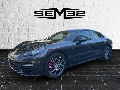 Porsche Panamera Turbo