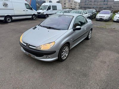Gebraucht 2002 Peugeot 206 CC Roland Garros Cabrio | CHF 900 (Fairer Preis)