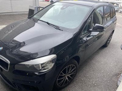 Gebraucht BMW 220 Gran Tourer Sport Line 190 PS (139 kW) 2017 Van / Kleinbus