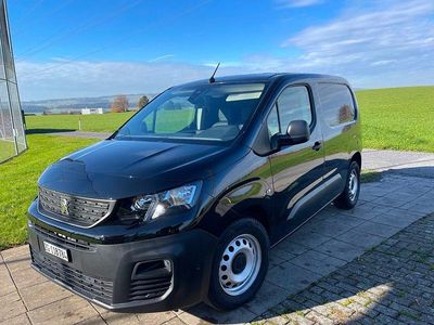 Gebraucht 2020 Peugeot Partner S Van | CHF 14’800 (Guter Preis)