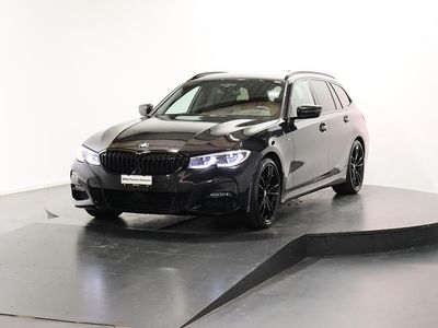 Schwarz Gebraucht 2020 BMW 320e Comfort Edition Kombi | CHF 29’990 (Etwas zu teuer)