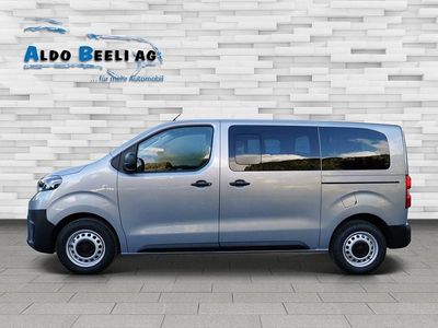 Neu 2025 Toyota Proace Verso Comfort Kombi | CHF 56’360 (Etwas zu teuer)