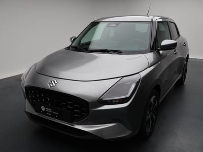 Neu Suzuki Swift 82 PS (60 kW) 2025 Silber Limousine