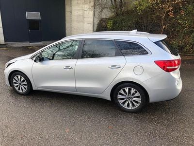 Gebraucht 2018 Kia Ceed Sportswagon Kombi | CHF 13’600 (Etwas zu teuer)