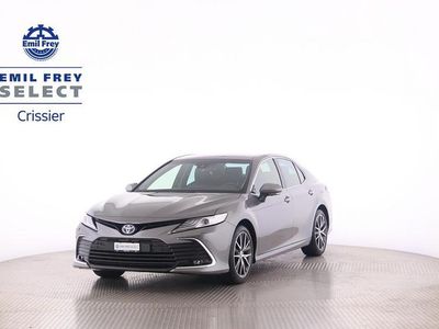 Gebraucht Toyota Camry Premium 218 PS (160 kW) 2022 Grau Limousine