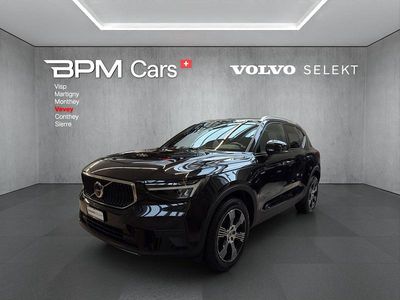 Gebraucht Volvo XC40 Momentum 129 PS (94 kW) 2023 Schwarz SUV