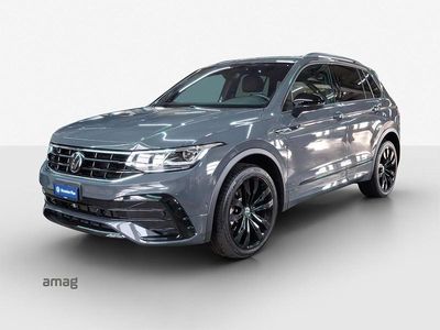 Delfingrau metallic Gebraucht 2022 VW Tiguan R-line SUV | CHF 40’990 (Etwas zu teuer)