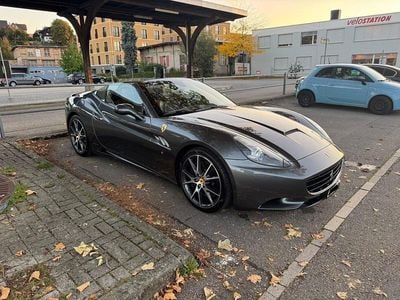 Grau Gebraucht 2011 Ferrari California Cabrio | CHF 99’999