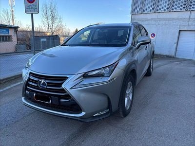 Gebraucht 2015 Lexus NX300h E-FOUR SUV | CHF 18’800 (Superpreis)