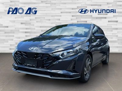 Grau Neu 2025 Hyundai i20 Limousine | CHF 28’080 (Etwas zu teuer)