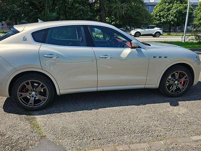 Gebraucht Maserati Levante 430 PS (316 kW) 2017 SUV
