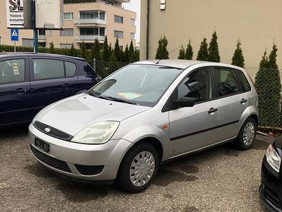 Gebraucht 2005 Ford Fiesta Ghia | CHF 2’200 (Etwas zu teuer)