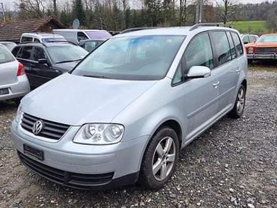Gebraucht 2003 VW Touran Highline Van / Kleinbus | CHF 990 (Guter Preis)