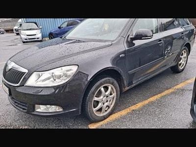 Gebraucht Skoda Octavia LAURIN & KLEMENT 140 PS (102 kW) 2010 Kombi