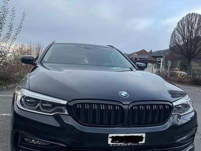 Gebraucht BMW 530 Sport Line 265 PS (194 kW) 2017 Kombi