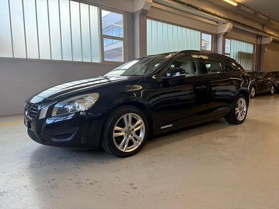 Gebraucht Volvo V60 Momentum 163 PS (119 kW) 2011 Kombi