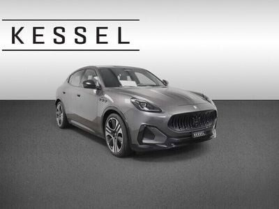 Grau Neu 2025 Maserati Grecale Folgore SUV | CHF 114’000