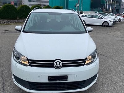 Gebraucht 2014 VW Touran Trendline Van / Kleinbus | CHF 6’500 (Fairer Preis)