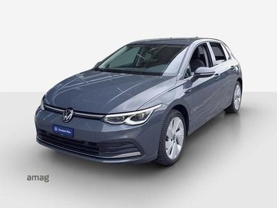 Delfingrau metallic Gebraucht 2024 VW Golf Style Limousine | CHF 28’490 (Etwas zu teuer)