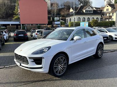 Gebraucht 2020 Porsche Macan Turbo SUV | CHF 69’000 (Teuer)