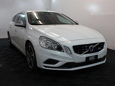 Gebraucht 2012 Volvo V60 R-Design Kombi | CHF 9’999