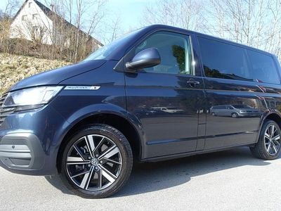 Gebraucht VW Multivan Family 204 PS (150 kW) 2023 Van