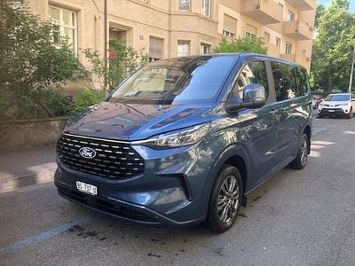 Gebraucht 2024 Ford Tourneo Custom Titanium Van | CHF 52’900 (Teuer)