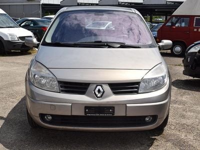 Gebraucht 2004 Renault Scénic II Expression Van / Kleinbus | CHF 3’800