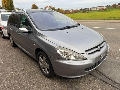 Gebraucht 2004 Peugeot 307 Premium Kombi | CHF 650 (Superpreis)