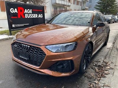Gebraucht Audi RS4 Exclusive 450 PS (330 kW) 2024 Orange Kombi