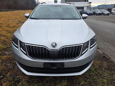 Gebraucht 2017 Skoda Octavia Style Kombi | CHF 7’199 (Fairer Preis)