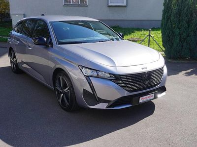 Silber Gebraucht 2024 Peugeot 308 SW Allure Kombi | CHF 24’999 (Etwas zu teuer)