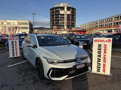 Blau Neu 2025 VW Golf VIII R-line Kombi | CHF 34’900