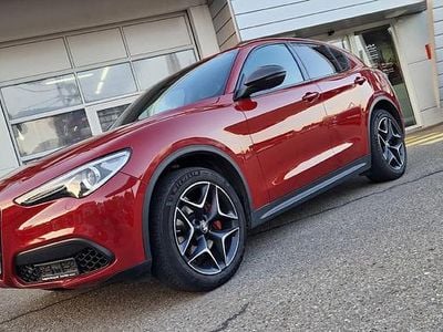 Rot Gebraucht 2020 Alfa Romeo Stelvio Ti SUV | CHF 29’450 (Teuer)