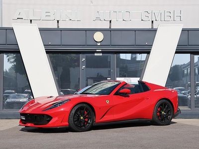 Gebraucht Ferrari 812 796 PS (585 kW) 2022 Cabrio