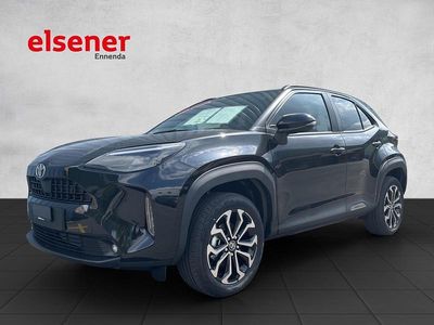 Neu Toyota Yaris Cross Trend 131 PS (96 kW) 2025 Schwarz SUV