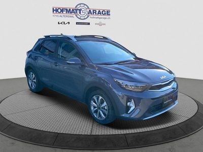 Grau Gebraucht 2022 Kia Stonic First Edition SUV | CHF 22’900 (Etwas zu teuer)