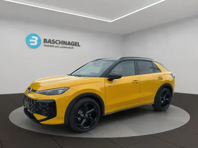 Neu (2026) VW T-Roc R-line 150 PS | Teuer