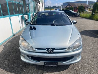 Gebraucht 2003 Peugeot 206 CC Cabrio | CHF 2’000