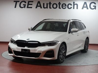 Gebraucht BMW 330e M Sport 292 PS (214 kW) 2020 Kombi